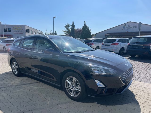 Fahrzeugabbildung Ford Focus C&C AHK, LED, Navi, SHZ, Kamera