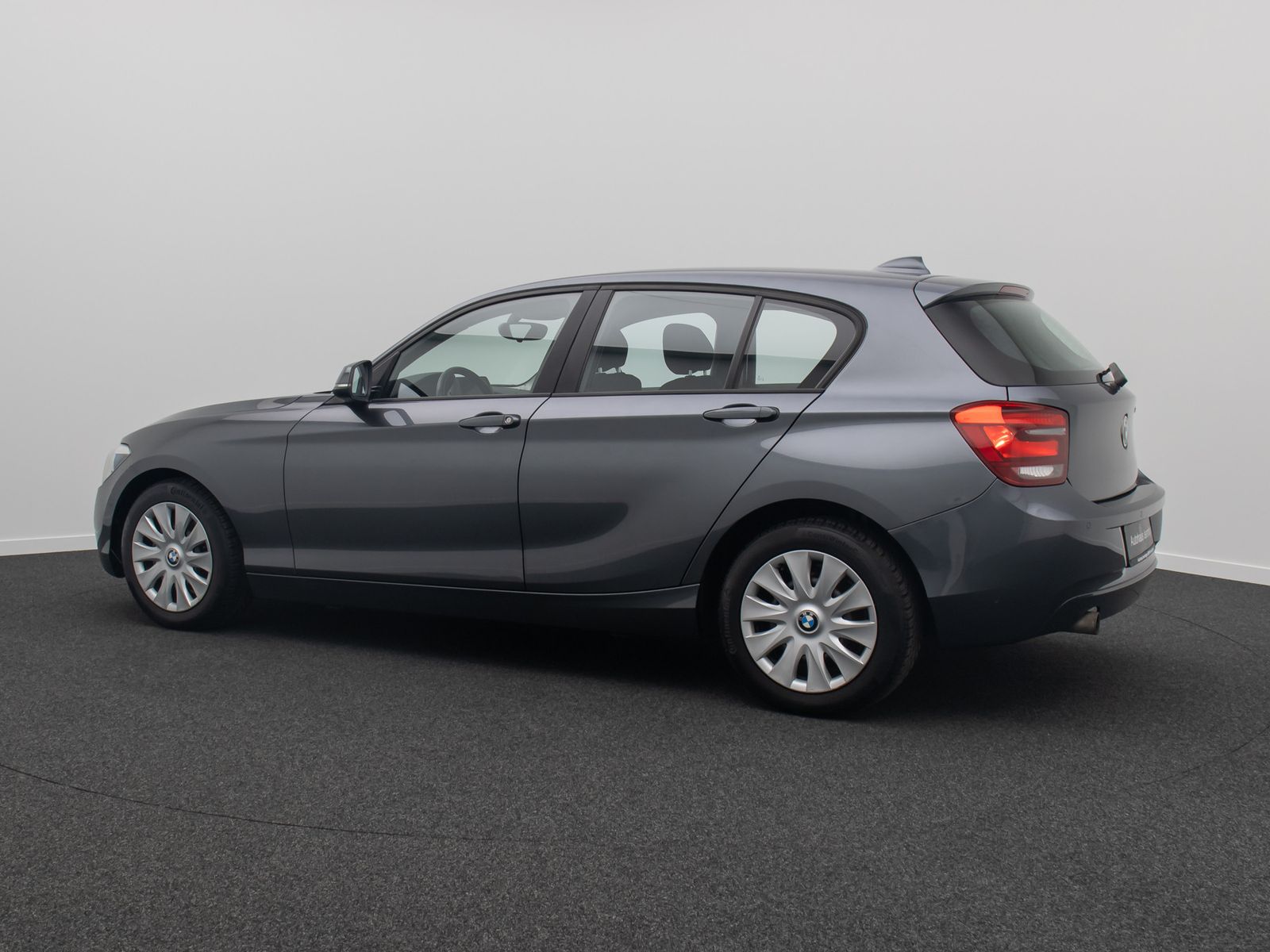 Fahrzeugabbildung BMW 116d Advantage Plus PDC Multilenkrad Sitzheizung