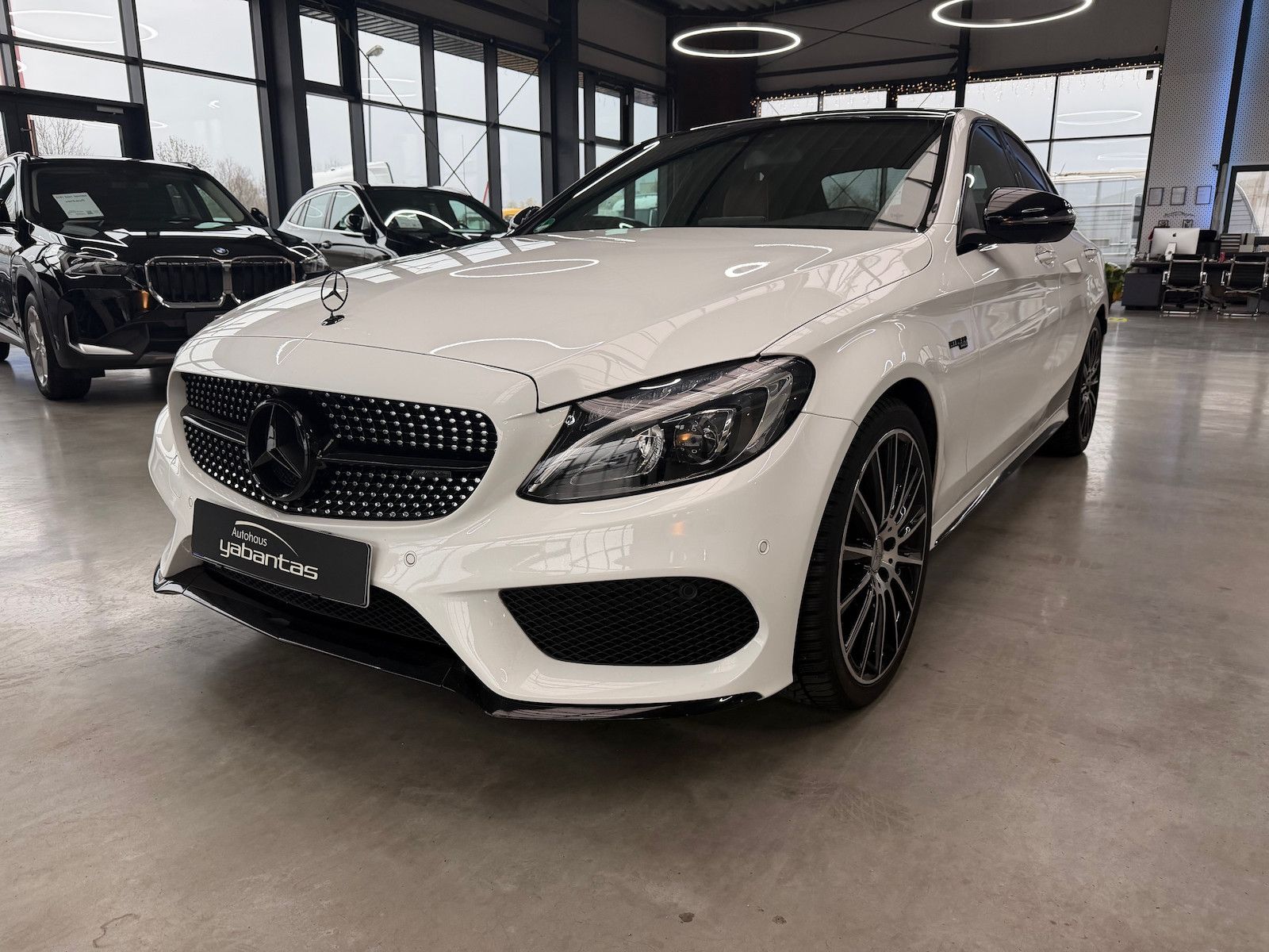 MERCEDES-BENZ C 43 AMG 4Matic Designo Pano 360Grad Night Keyle