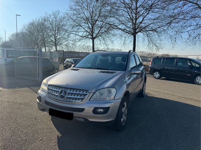 Mercedes-Benz ML 320 ML -Klasse ML 320 CDI