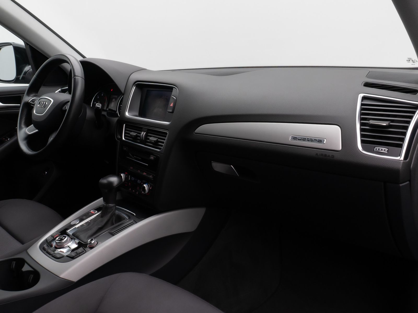 Fahrzeugabbildung Audi Q5 3.0 TDI 180 kW quattro Navi Sitzhzg PDC AHK