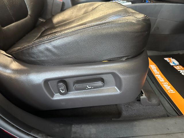 Hyundai Santa Fe*VOLLLEDER*PANO*TEMPO*PDC*SZHZ*AHK*