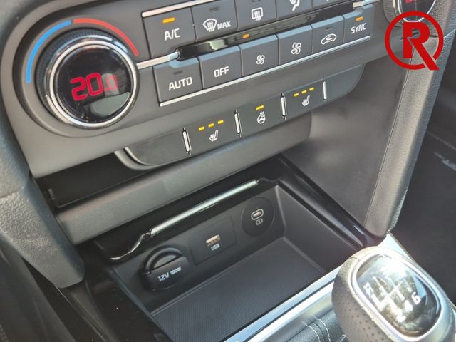 Ceed_sw GT Line 1.5 T-GDI Android Auto Apple Car