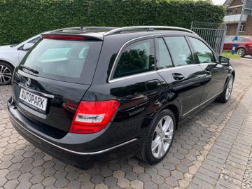 Mercedes C 200 - 4