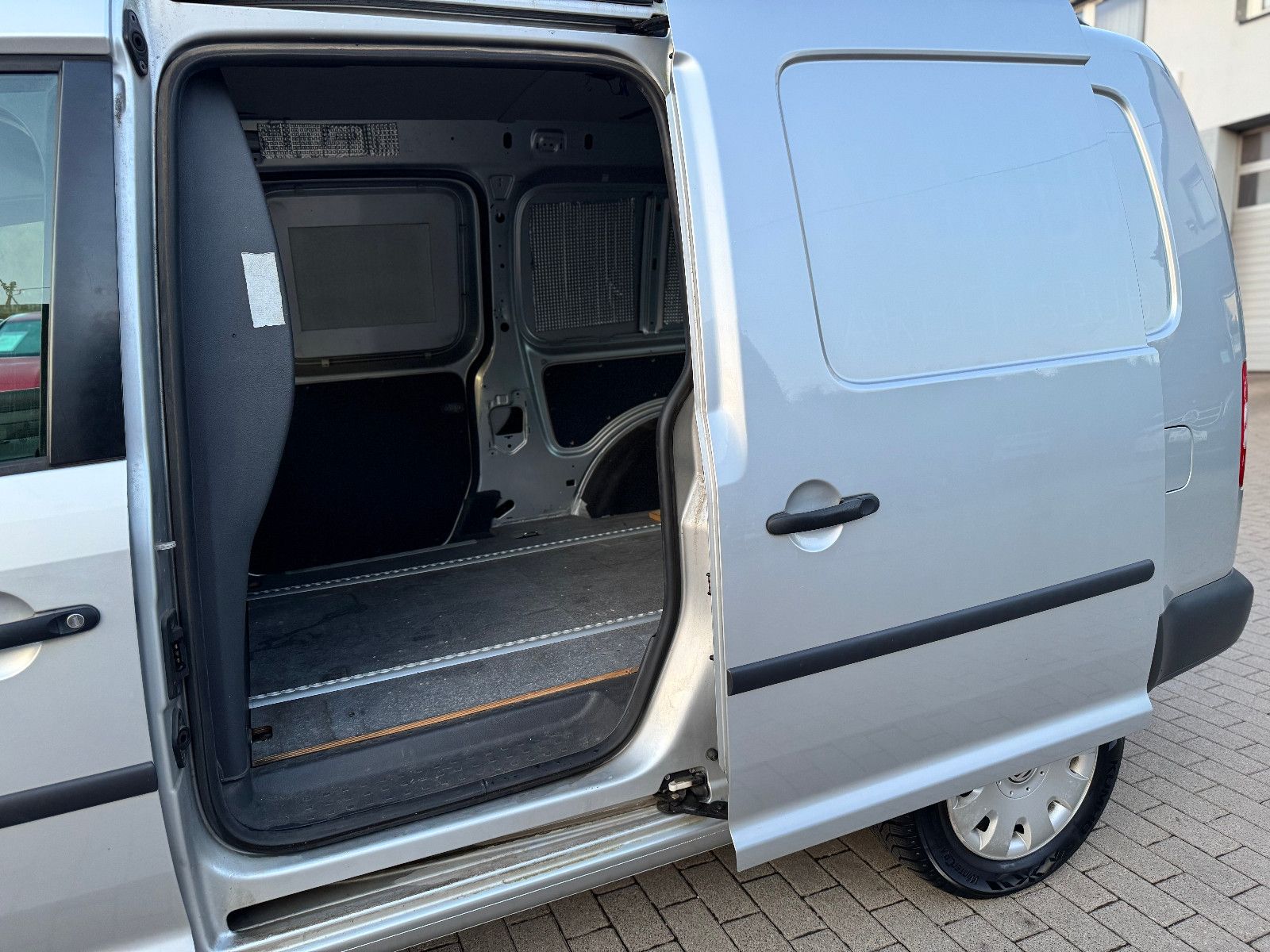 VW Caddy, 2013, Diesel, 102 PS