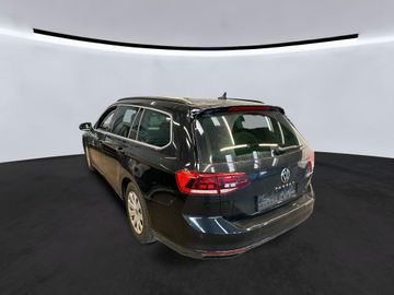 Volkswagen Passat Variant - 3