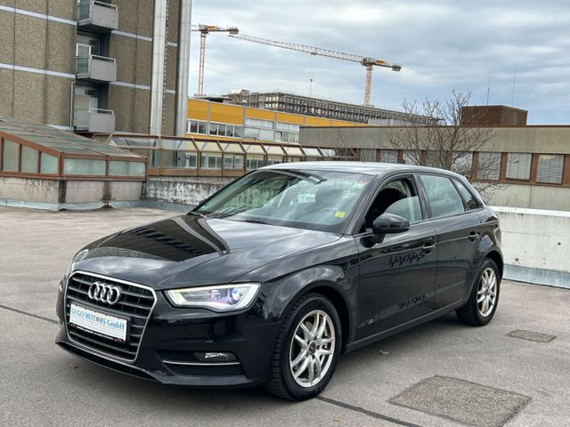 Audi A3 Sportback / SPORTSITZE+LENKRAD