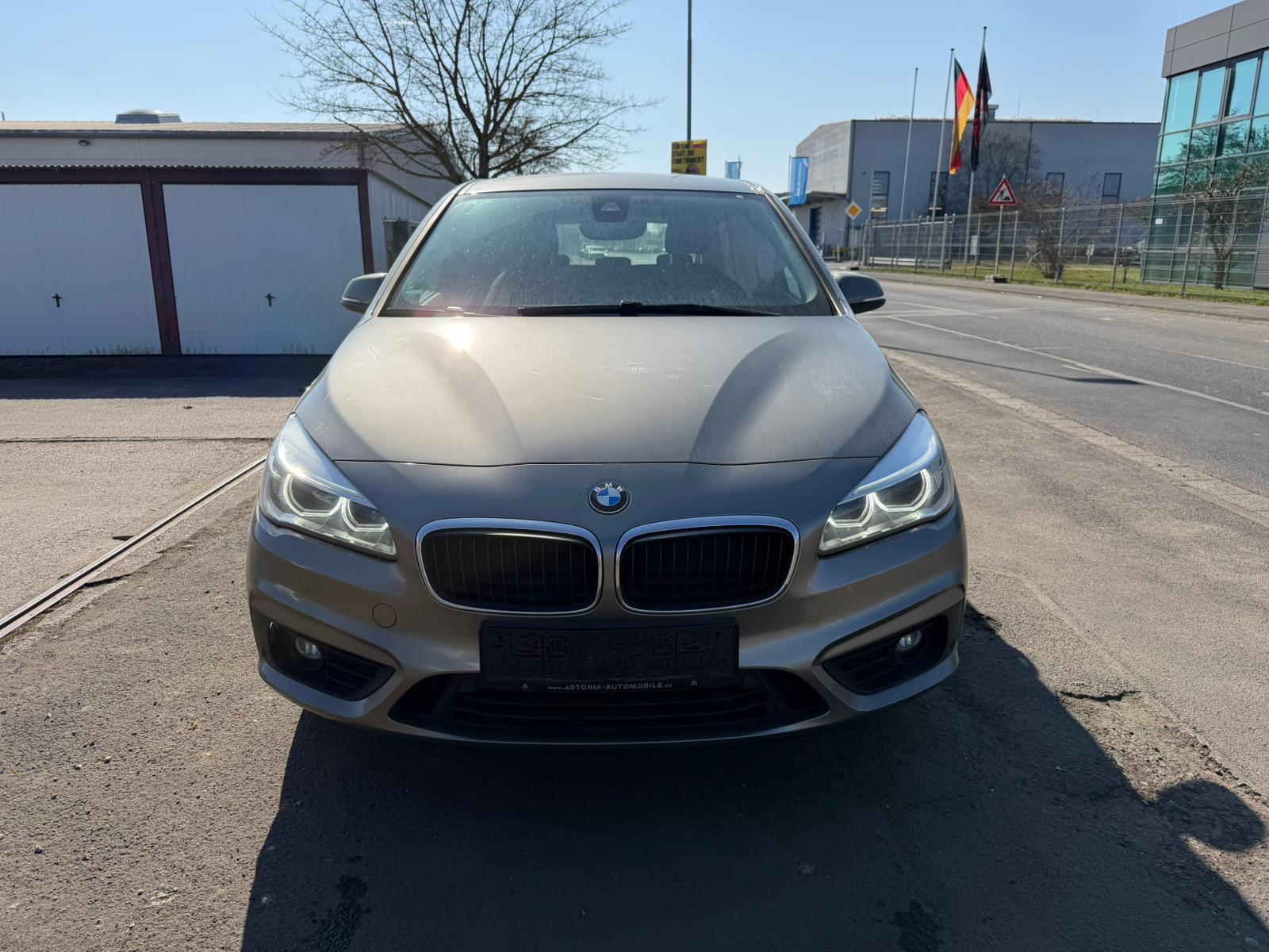 BMW 220 2 Active Tourer 220 i Advantage