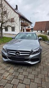 Mercedes-Benz C 200 d AVANTGARDE Automatik+LED+Navi+Totwinkel+ - Mercedes-Benz C 200: Von Privat