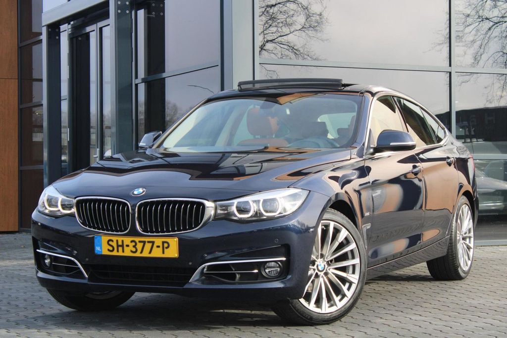 Image of BMW 320 Gran Turismo