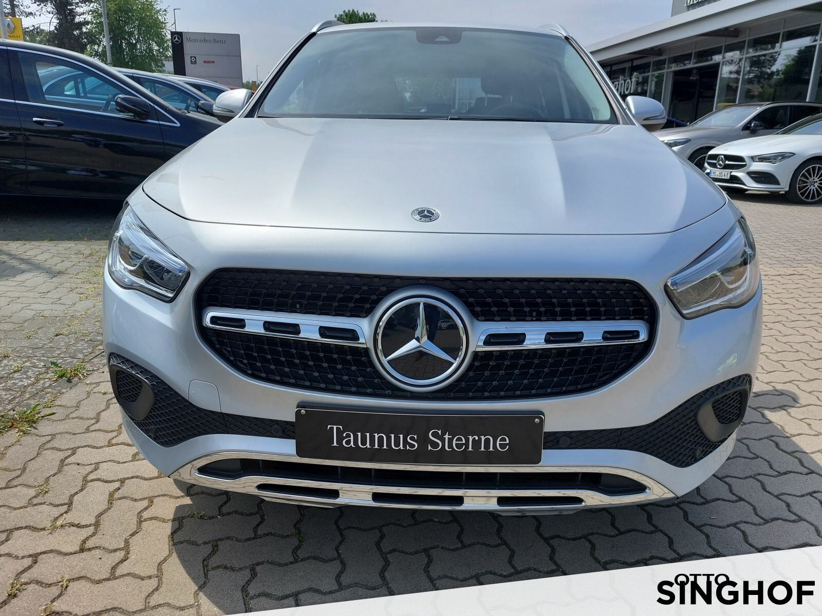 Fahrzeugabbildung Mercedes-Benz GLA 250 e Progressive +LED+Navi+MBUX+Park Assist