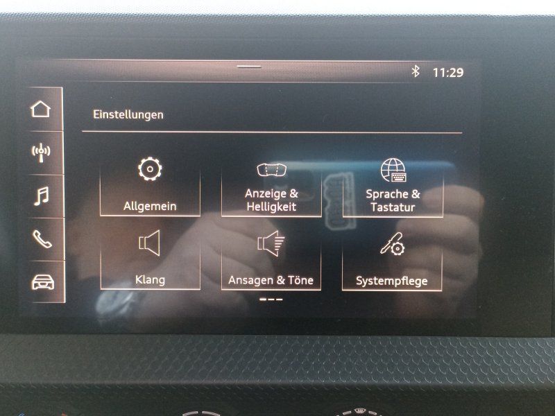 Fahrzeugabbildung Audi A1 Sportback 1,0 TFSI edition one S-tronic S-Lin