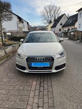 Audi A1 1.0 TFSI ultra 60kW Sport  Top Zustand - Audi: 60
