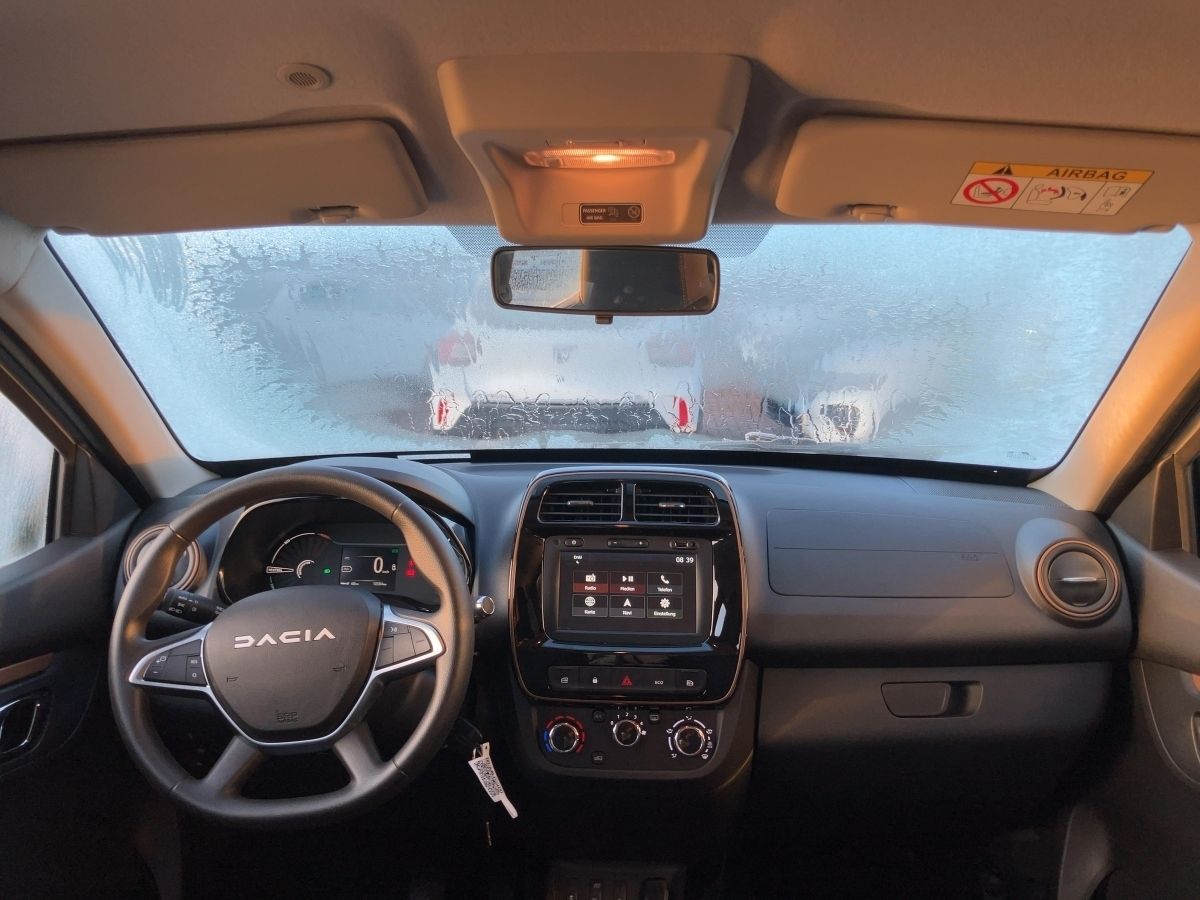 Dacia Spring - Bild 9