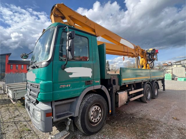 Mercedes-Benz Actros 2641L 6x4 (Heila Montagekran) 36.000-Km!!