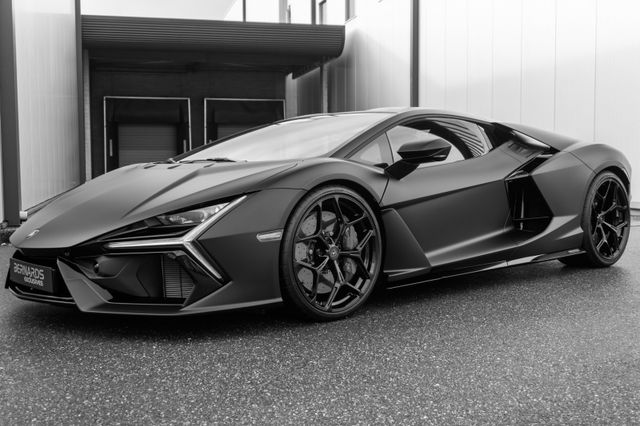 Lamborghini Revuelto V12 - Nero - 5 Year Warranty