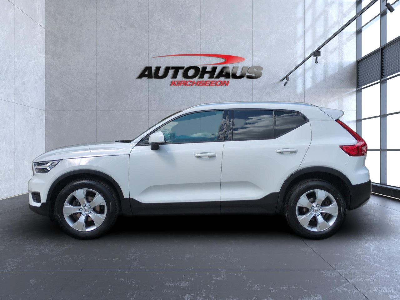 Volvo XC40 T3 Momentum Pro 2WD Automatik Bluetooth LED foto 7