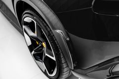 Purosangue BLACK/WHITE FULL CARBON PANORAMIC