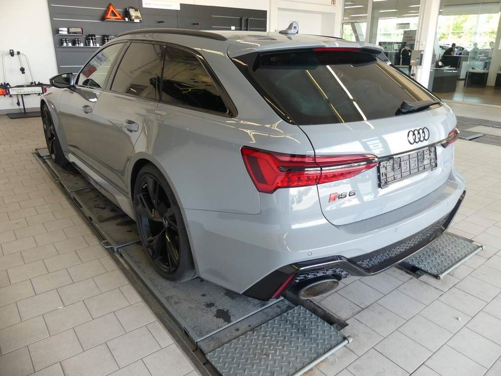 Fahrzeugabbildung Audi RS6 Avant 4.0 TFSI quattro B&O*Pano*VOLL