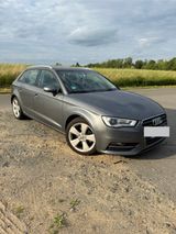 Audi A3 1.4 TFSI Ambition Sportback  Navi/Klima/Pano
