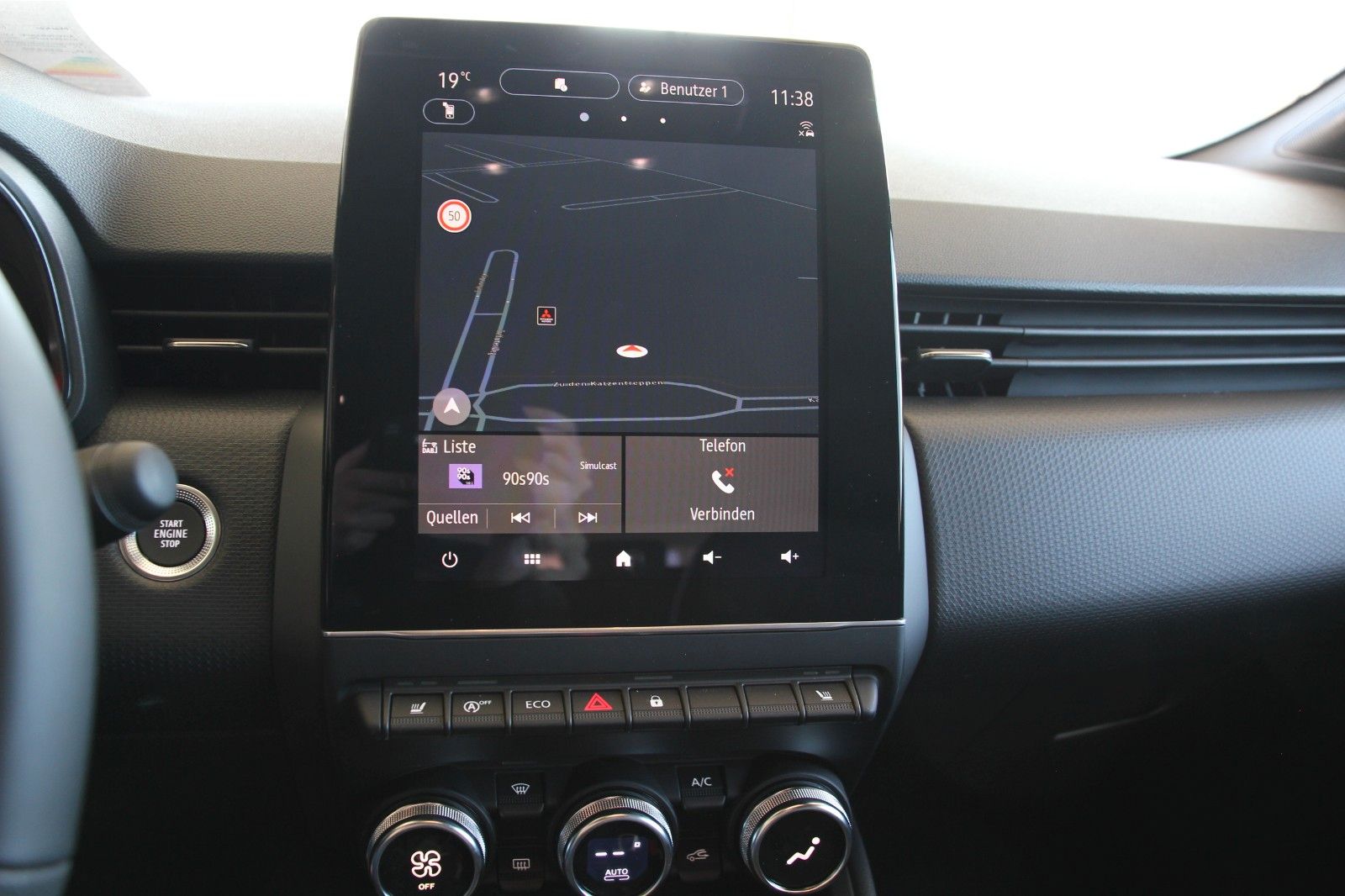 Fahrzeugabbildung Mitsubishi Colt Top LED*DAB*SHZ*BOSE*360°