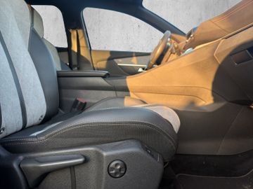 Peugeot 3008 300 GT 4 360+Kam.+KeyLess+LED+Massage+Navi