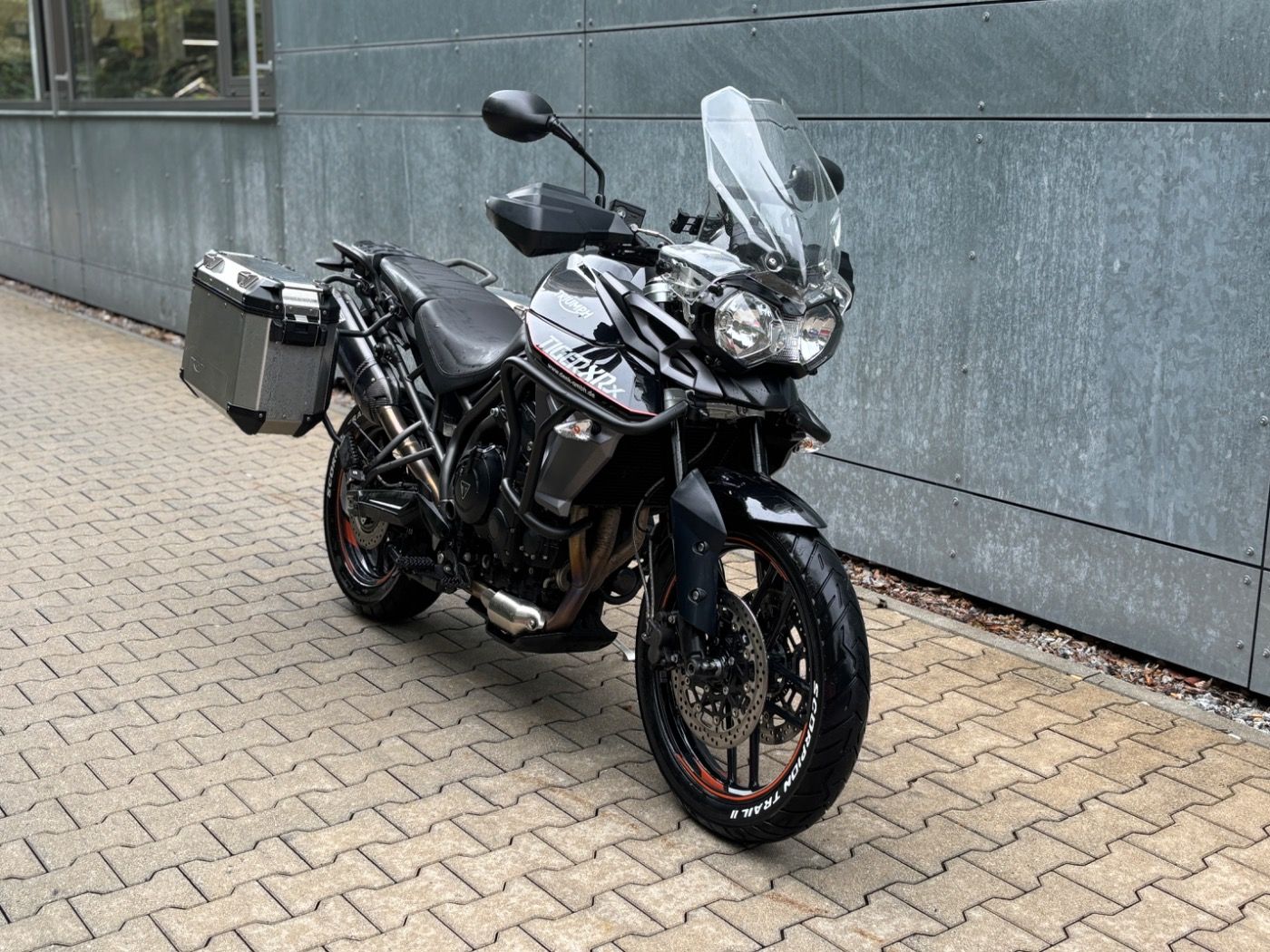 Fahrzeugabbildung Triumph Tiger XRX 800 Seitenkoffer