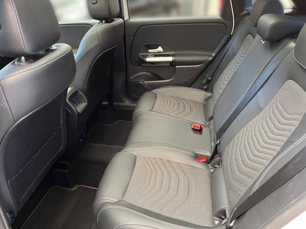 Fahrzeugabbildung Mercedes-Benz B 200 Progressive AHK Pano Navi LED Kamera SHZ