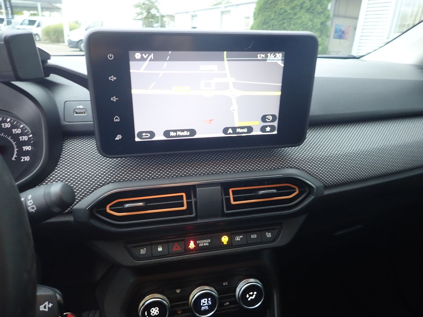 Fahrzeugabbildung Dacia Sandero III Stepway Comfort