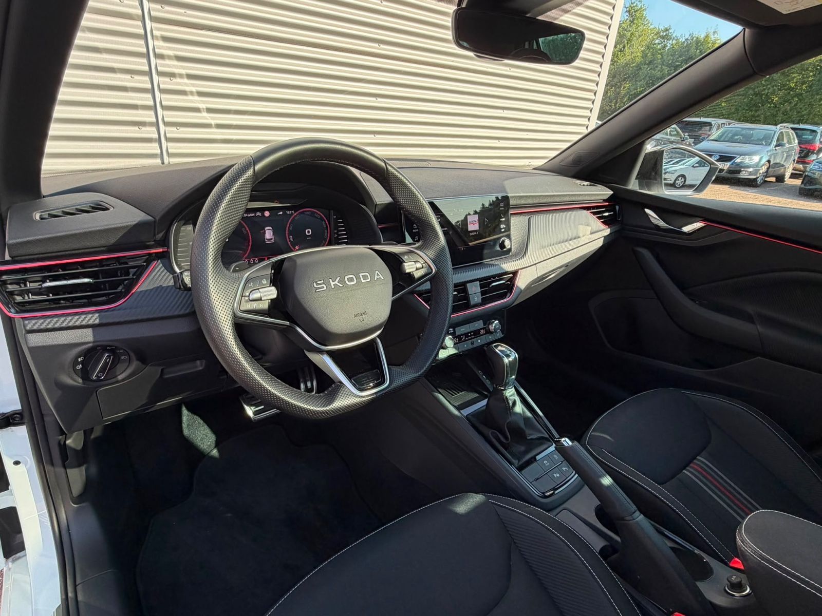Fahrzeugabbildung SKODA Kamiq 1.5 TSI Monte Carlo LED