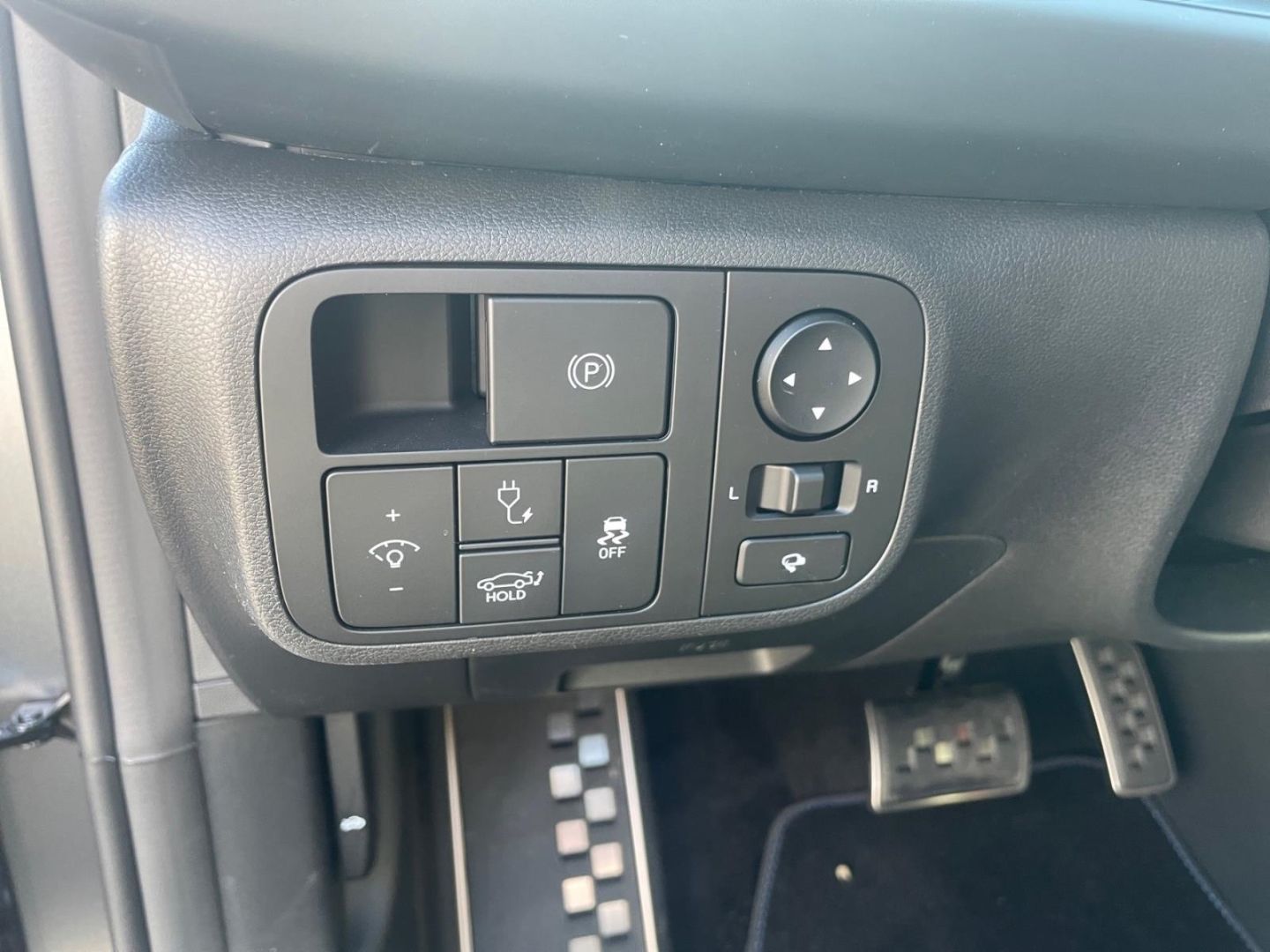 Hyundai IONIQ 6 – Bild 17