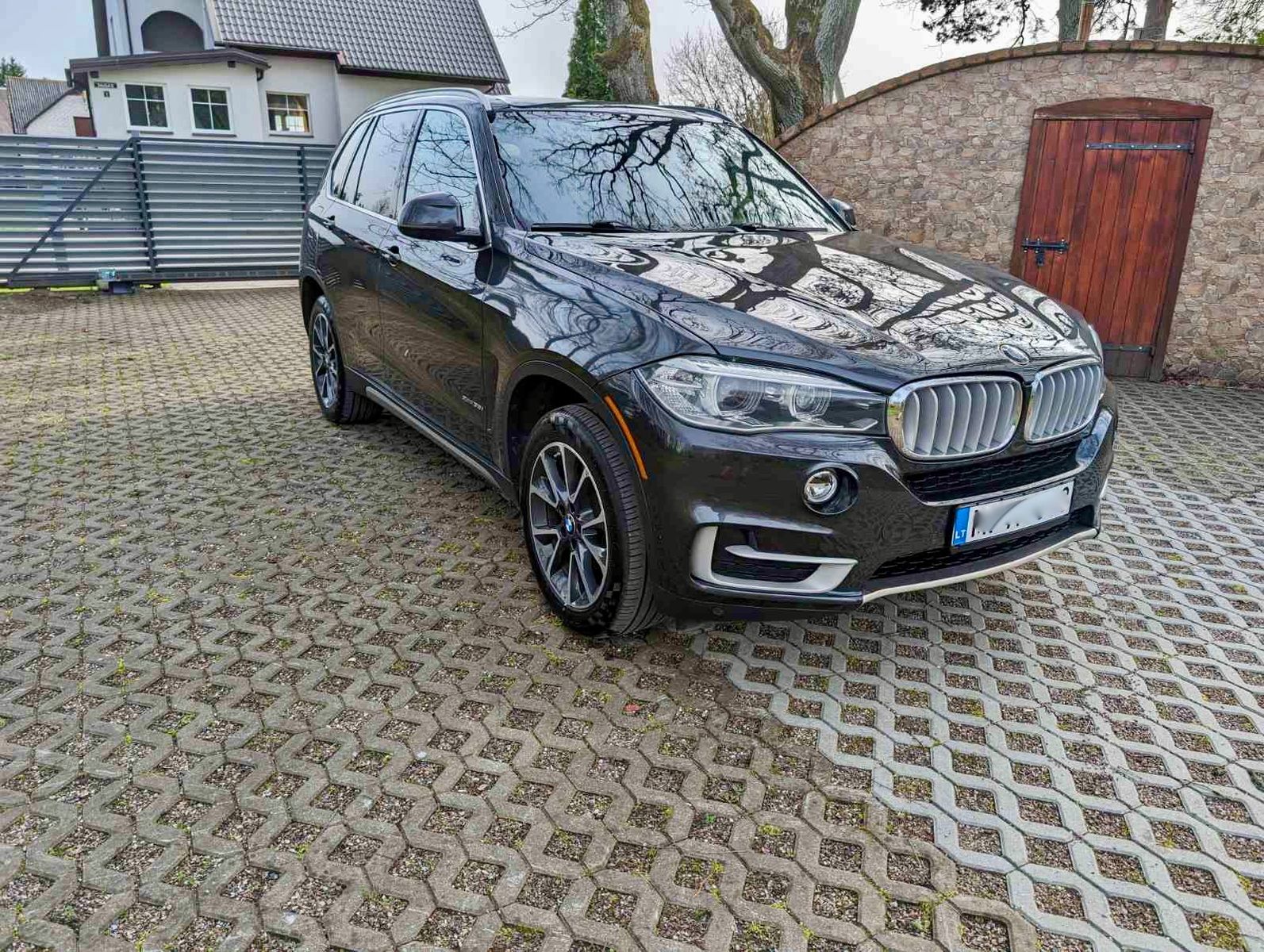 BMW X5 xDrive35i 7 Navi Leder Pano Head