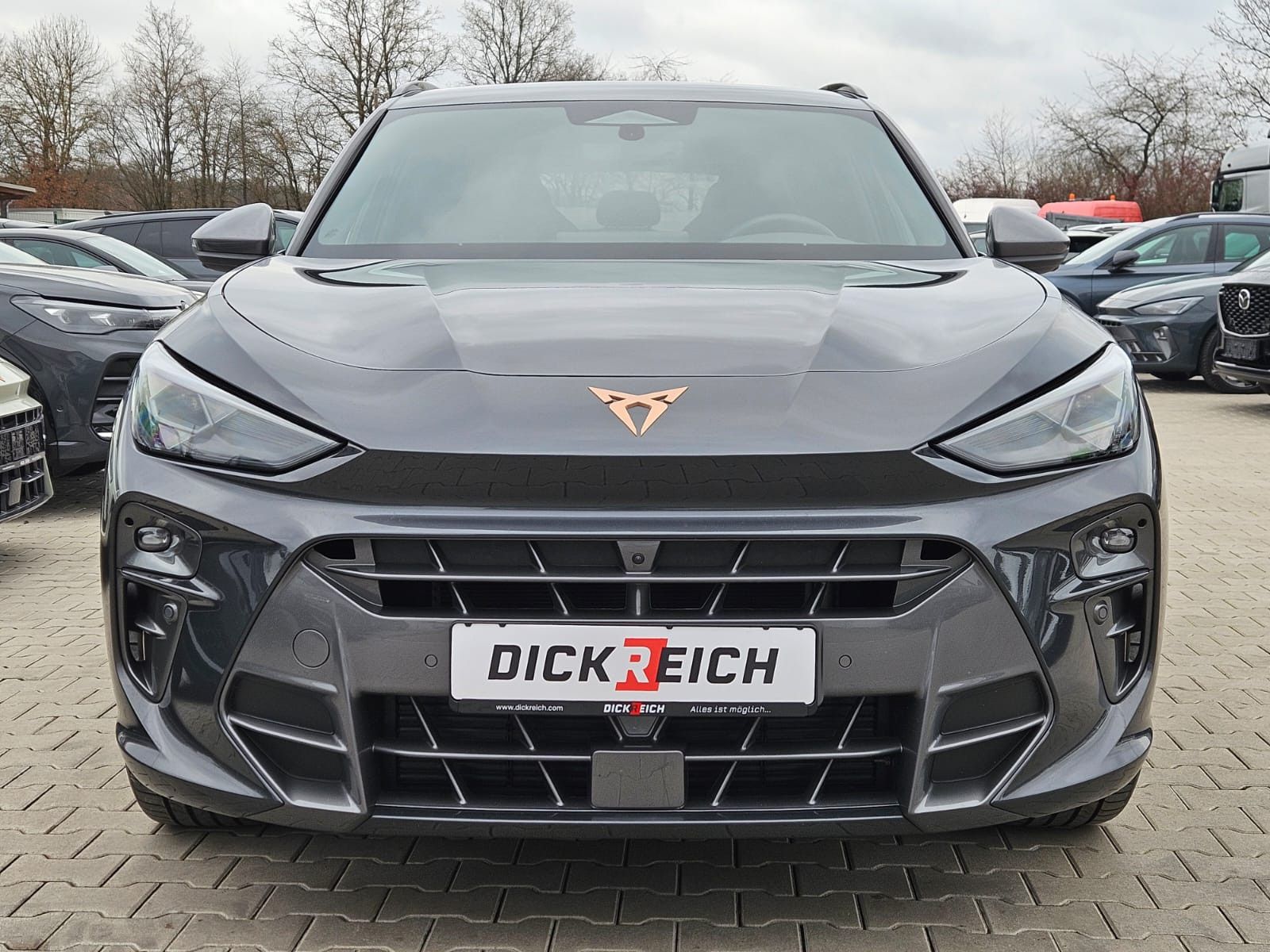 Représentation du véhicule CUPRA Terramar 1.5 eTSI Dinamica Pack Edge HUD 19