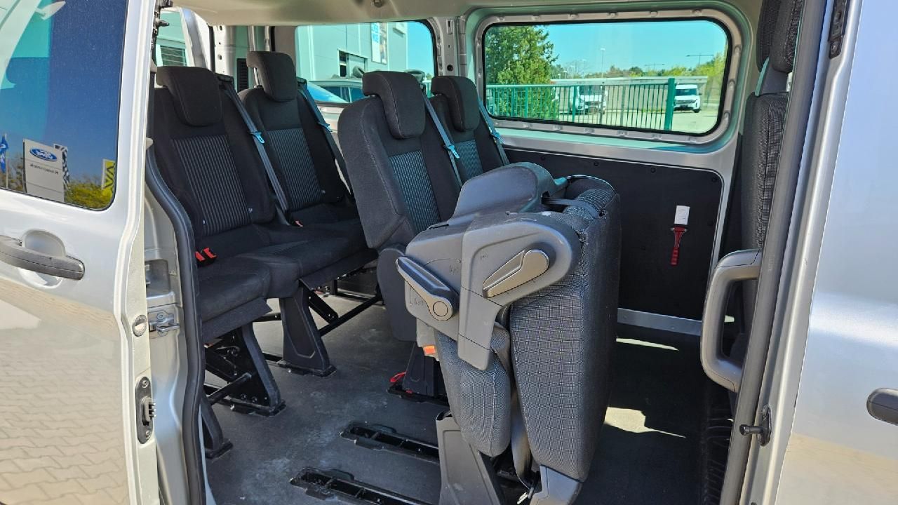 Fahrzeugabbildung Ford Transit/Tourneo Custom Kombi 310 L1 Trend
