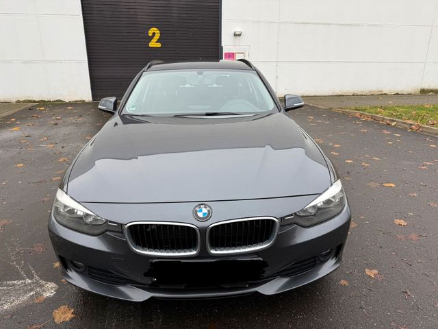 BMW 320D F31 Kombi Automatik/Navi/PDC/Temp...