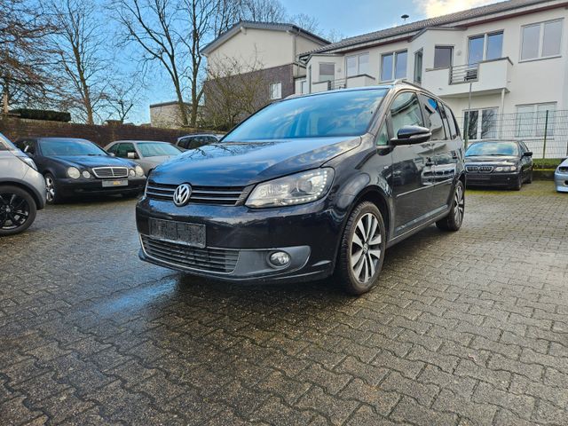 Volkswagen Touran Match Xenon Panorama AHK 2.Hand 7 Sitzer