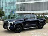 Toyota Tundra 4x4 Limited Crewcab - Toyota Tundra mit Benzin-Antrieb: Geländewagen