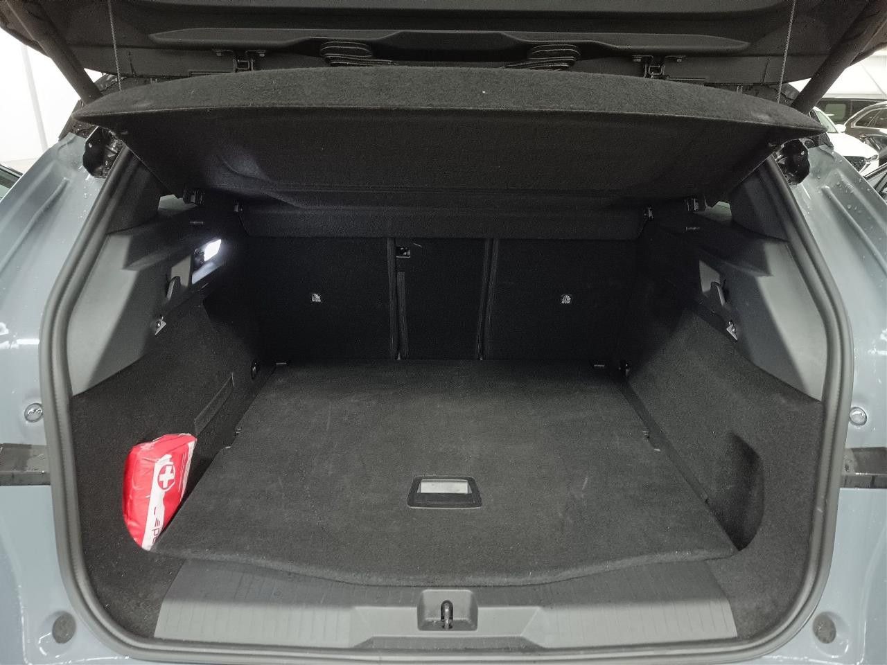 Fahrzeugabbildung Opel Grandland GS MHEV AT+HeadUp+Navi+elektr. Heckkla