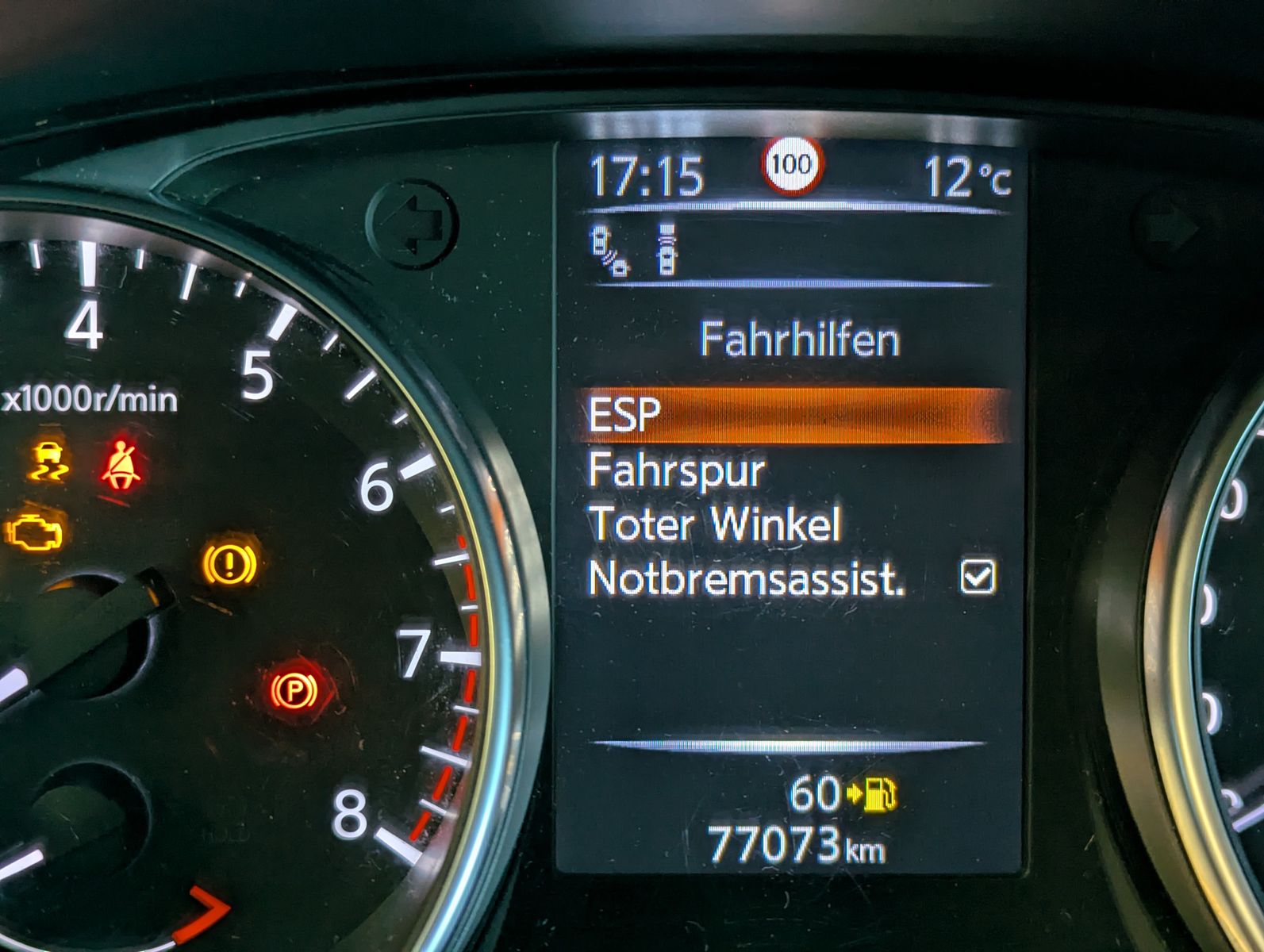 NISSAN Qashqai 1.6 DIG Tekna+ Pano Bose 360° Memory 19" - Image 30