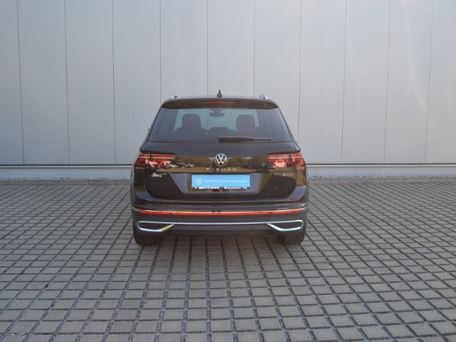 Tiguan 2.0 TDI 200 PS 4M DSG Elegance VOLL/AHK/P