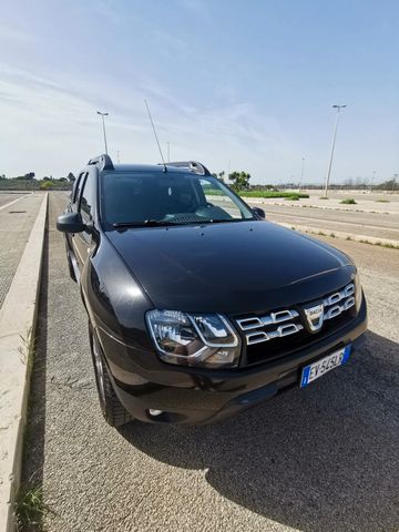 Dacia Duster 1.6 110CV GPL Lauréate NAVIGATORE