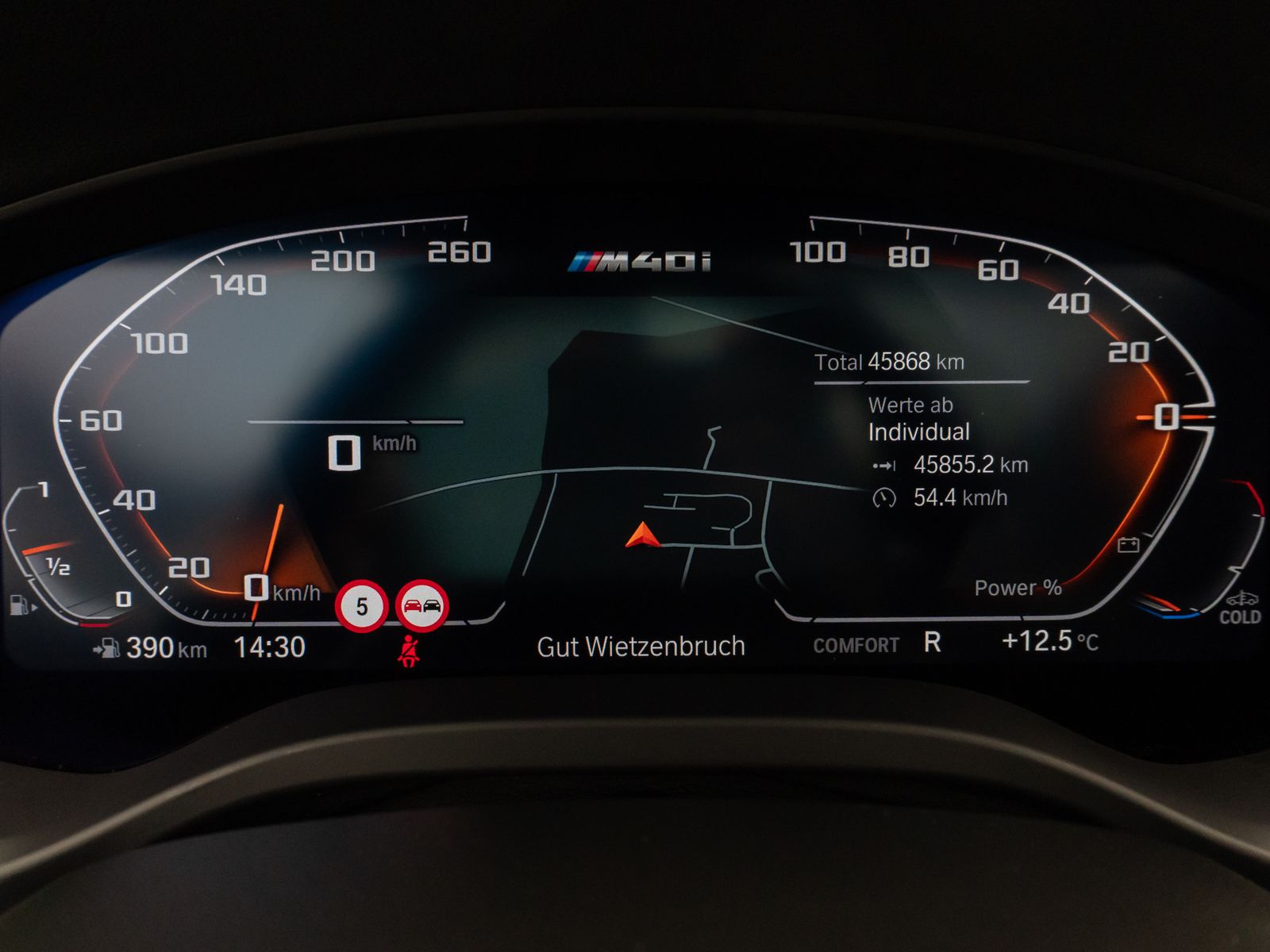 Fahrzeugabbildung BMW X3 M40i Panorama Kamera HUD DAB HiFi LED 20Zoll