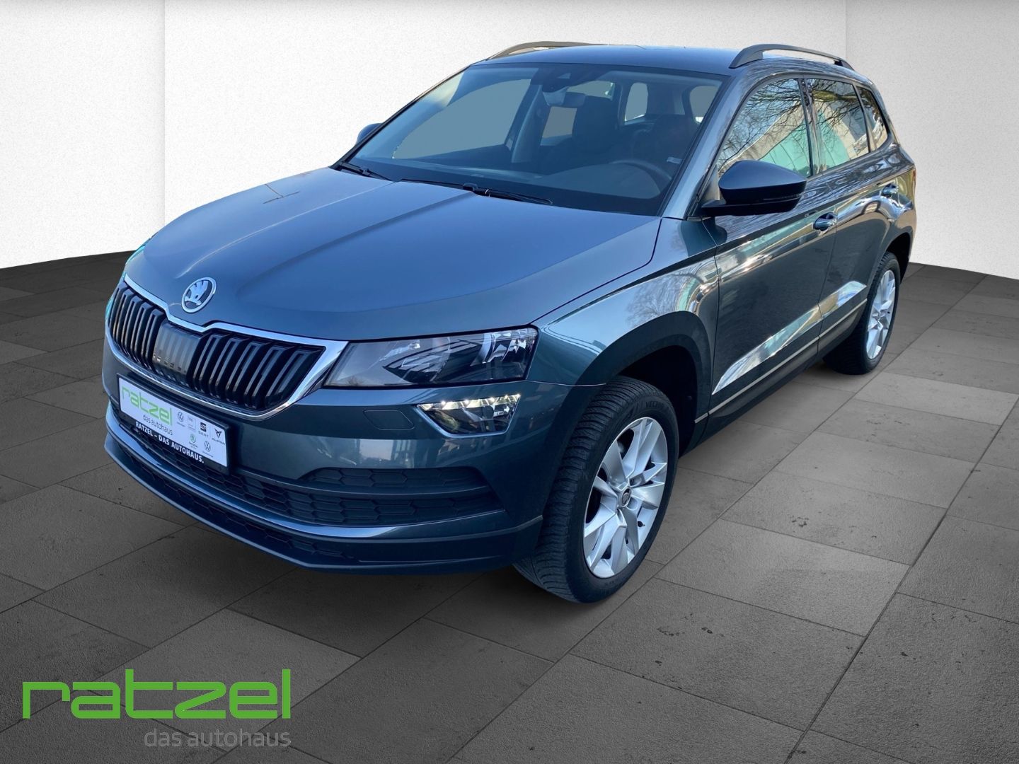 Fahrzeugabbildung SKODA Karoq 1.5 TSI Ambition LED DAB SHZ Spurwechselas