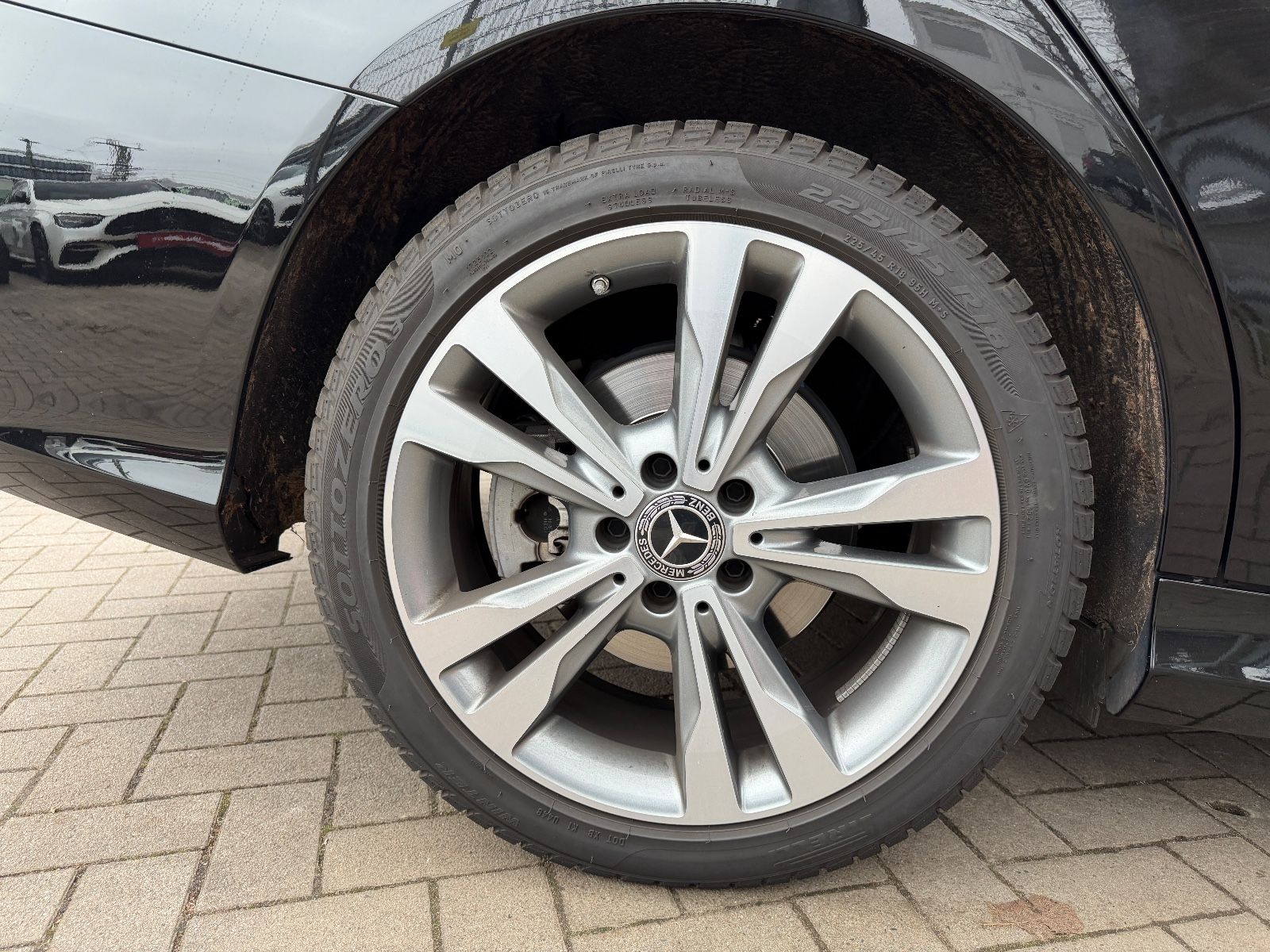 Fahrzeugabbildung Mercedes-Benz C 220 AMG*PANO*BURMESTER*360°KAM*MEMO*ACC*LED*