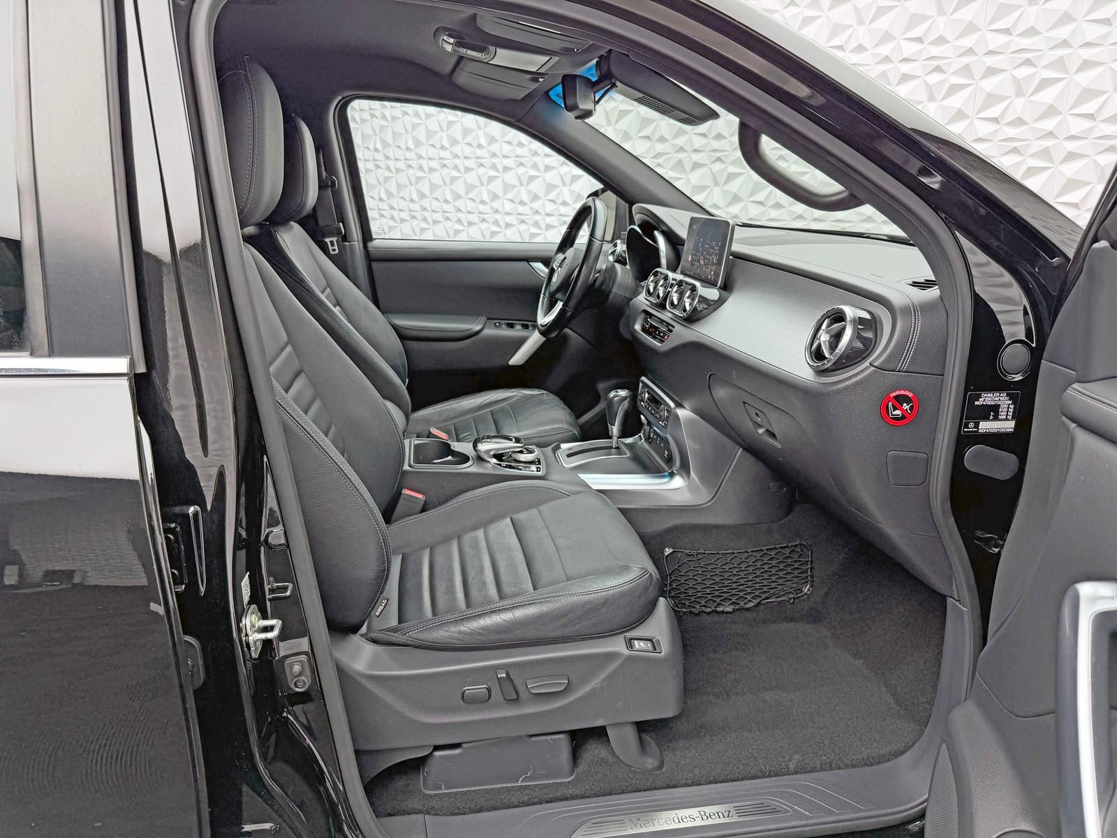 Fahrzeugabbildung Mercedes-Benz X 350d DELTA 4x4 UMBAU/4MATIC/POWER/AHK/360°/DAB