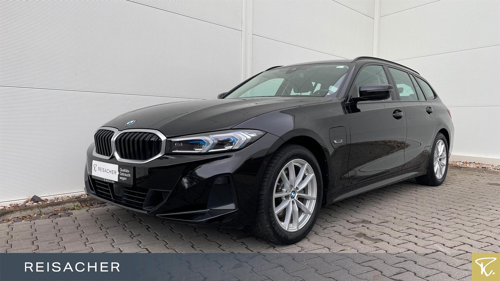BMW 330e A xDrive Tou LCPro.HuD,ACC,RFK,adLED