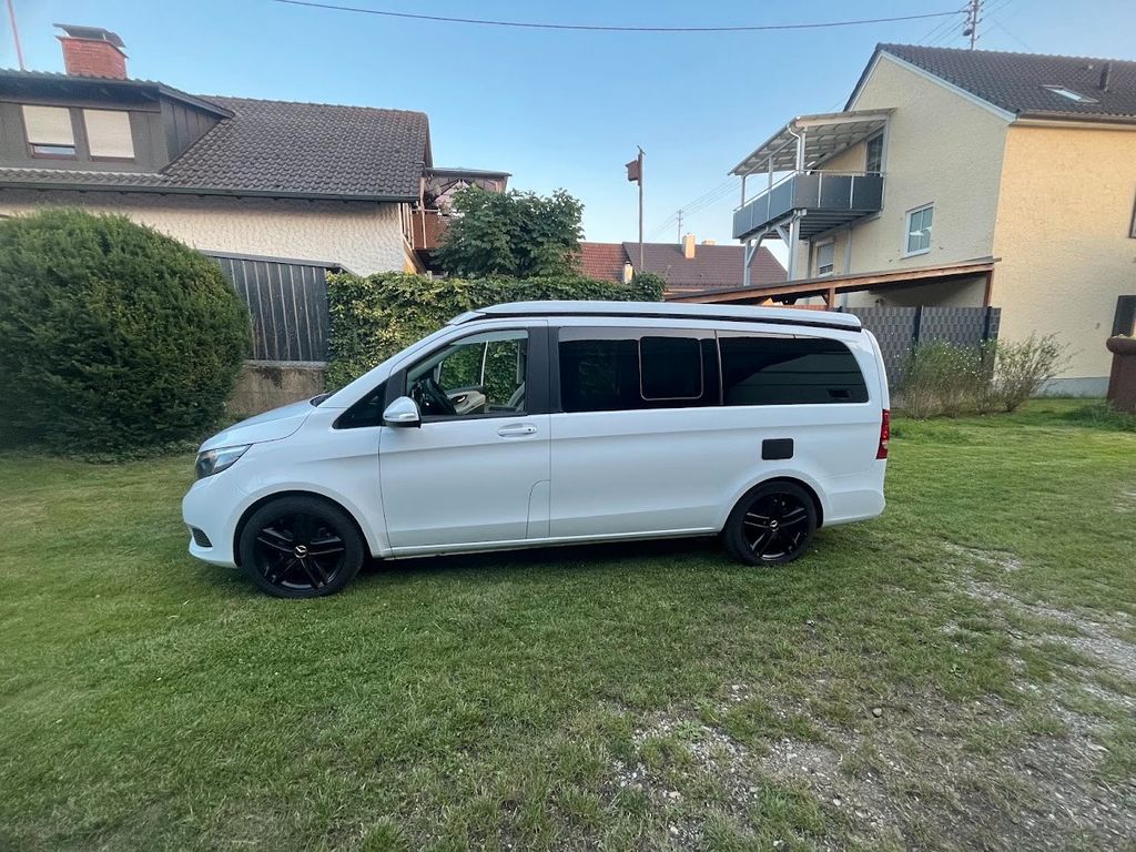 Image of Mercedes-Benz V 220