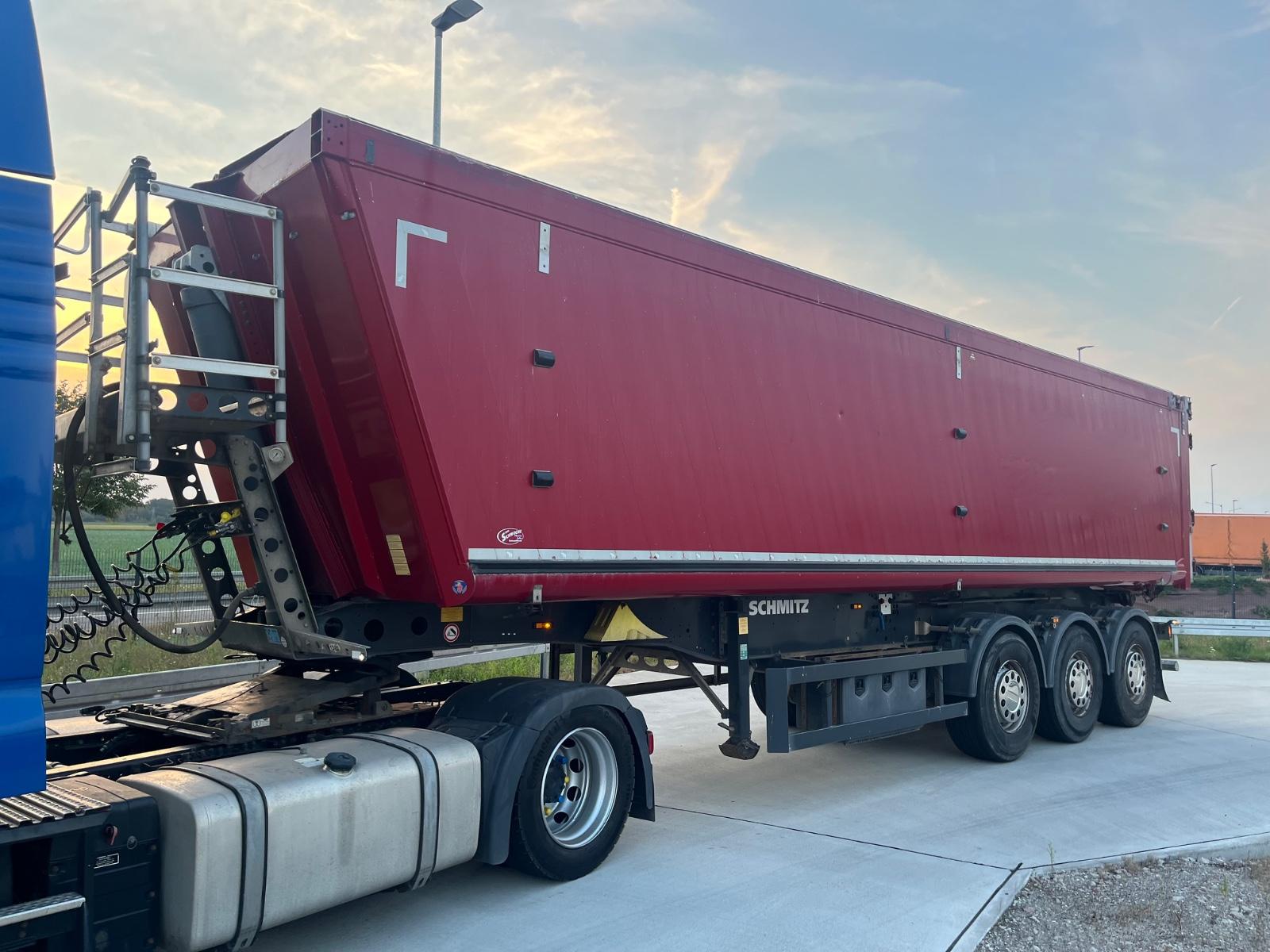 Schmitz Cargobull Getreidemulde 52m3 Kombiklappe Liftachse