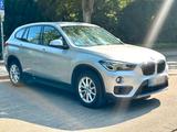 BMW X1 18d sDrive Suv Lückenlos Scheckheft... - BMW 1er Reihe mit Diesel-Antrieb: Geländewagen