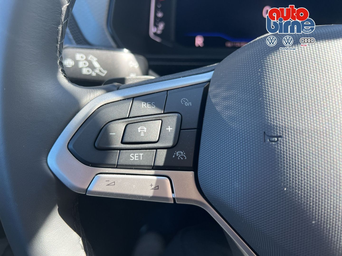 T-Cross Life 1.0 l TSI OPF AHK-abnehmbar Navi Di